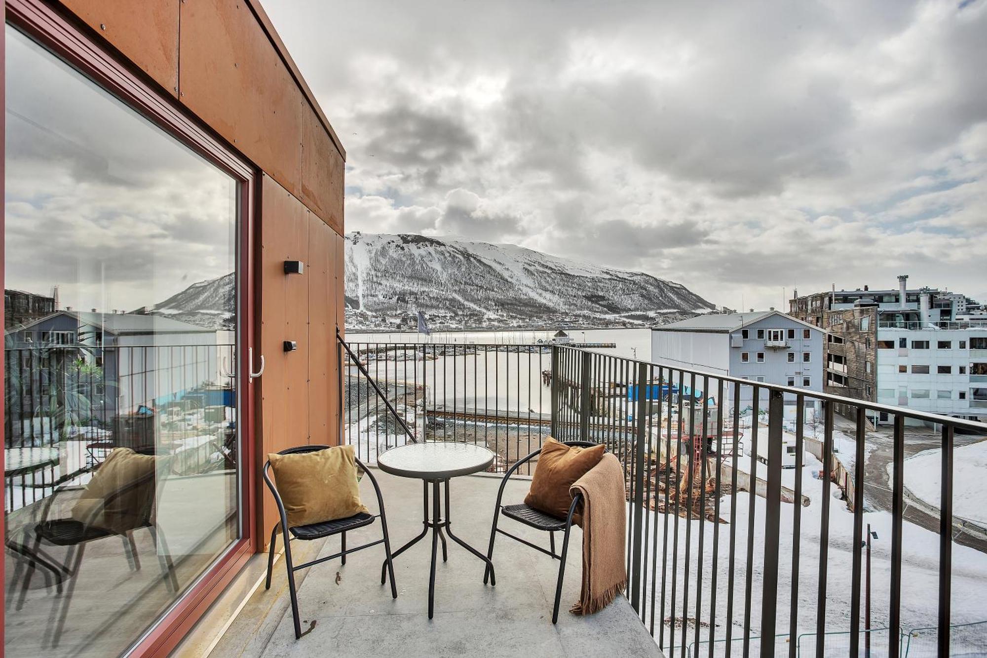 Totalapartments Vervet Apartment Hotel Tromso Exterior photo